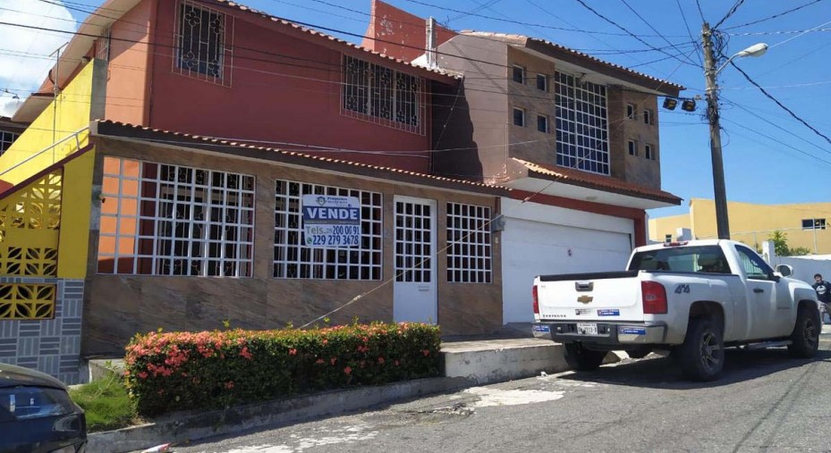 Se vende casa en Colonia Revolucion Boca del rio Veracruz