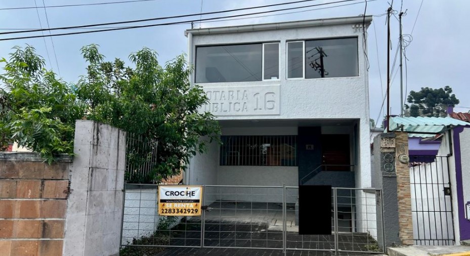 Oficinas en renta en Xalapa Veracruz entre Avila Camacho e Ignacio de la llave.