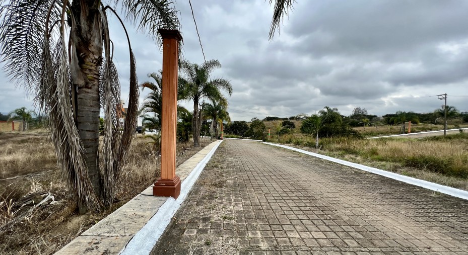 Terreno en venta en zona El Lencero camino a El Chico Emiliano Zapata Ver.